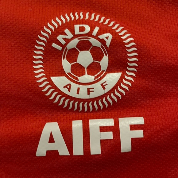 Nike soccer Jersey - Picture 2 of 5